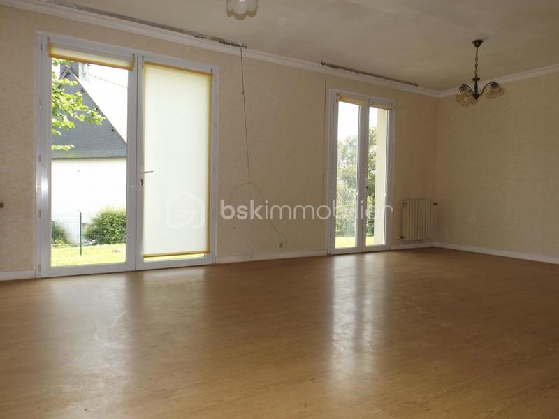 Maison - 135 m² - 7 pièces