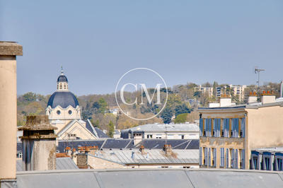 Appartement - 146 m² - 5 pièces