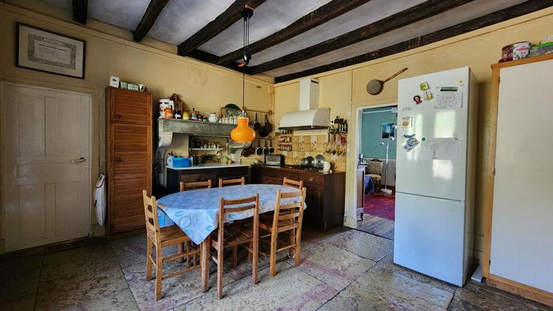 Maison - 192 m² - 8 pièces