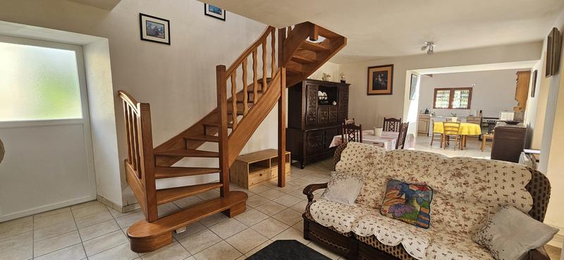 Maison - 120 m² - 6 pièces