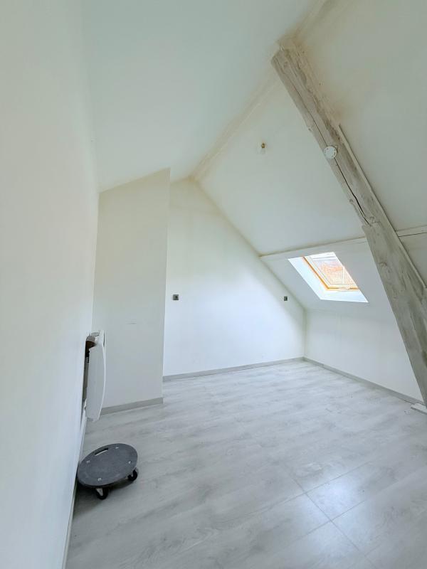 Maison - 250 m² - 6 pièces