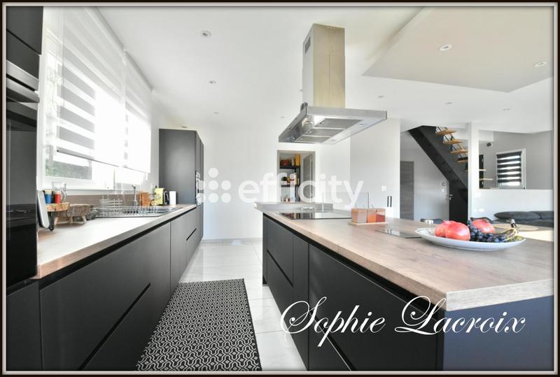 Villa - 144 m² - 5 pièces