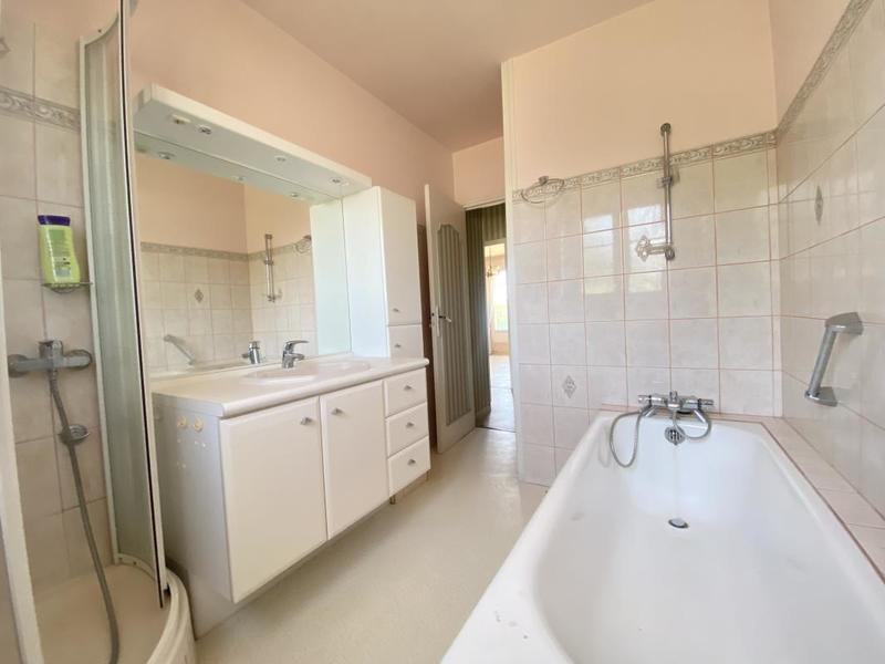 Appartement - 124 m² - 4 pièces