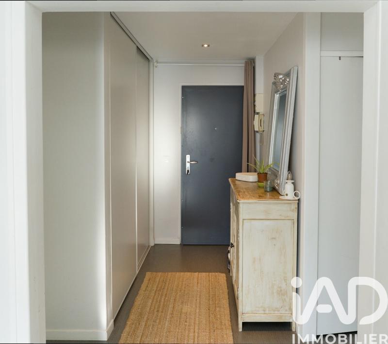 Appartement - 93 m² - 5 pièces