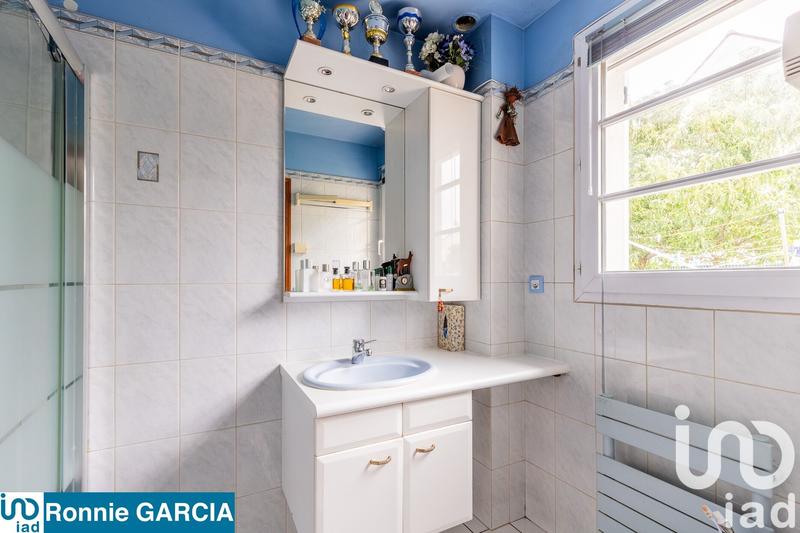 Maison - 176 m² - 7 pièces