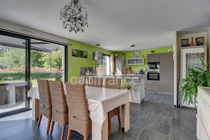 Maison - 108 m² - 5 pièces