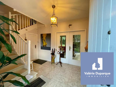 Maison - 170 m² - 7 pièces