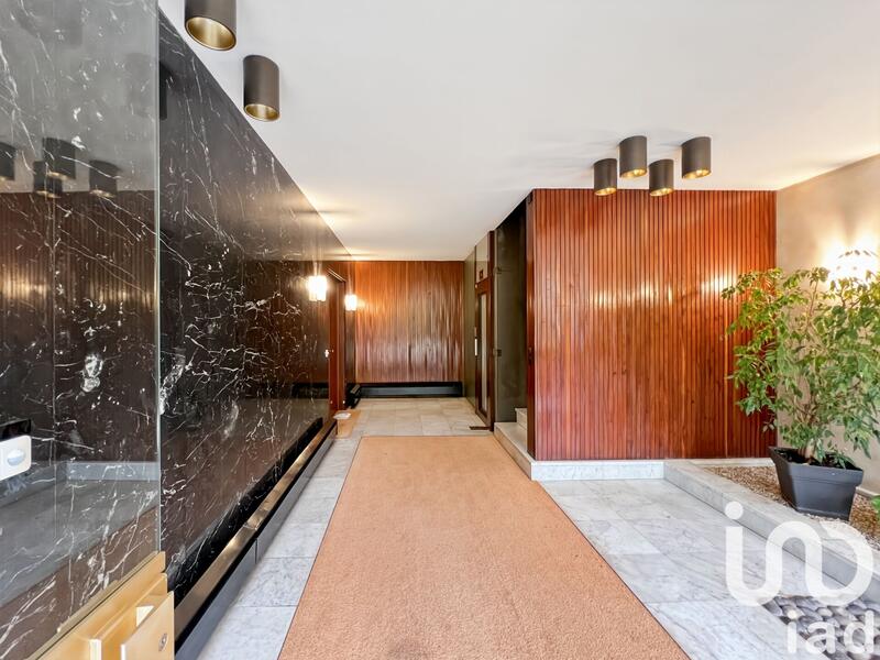 Appartement - 205 m² - 9 pièces