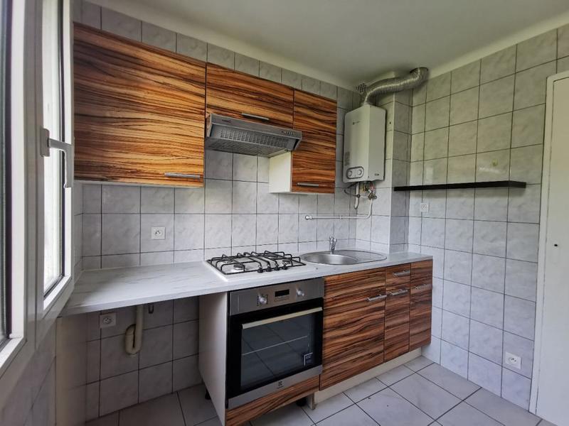 Appartement - 64 m² - 4 pièces