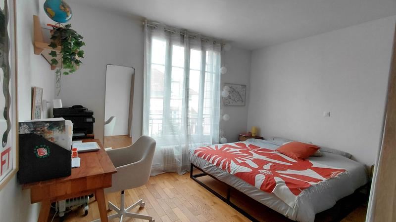 Appartement - 83 m² - 5 pièces