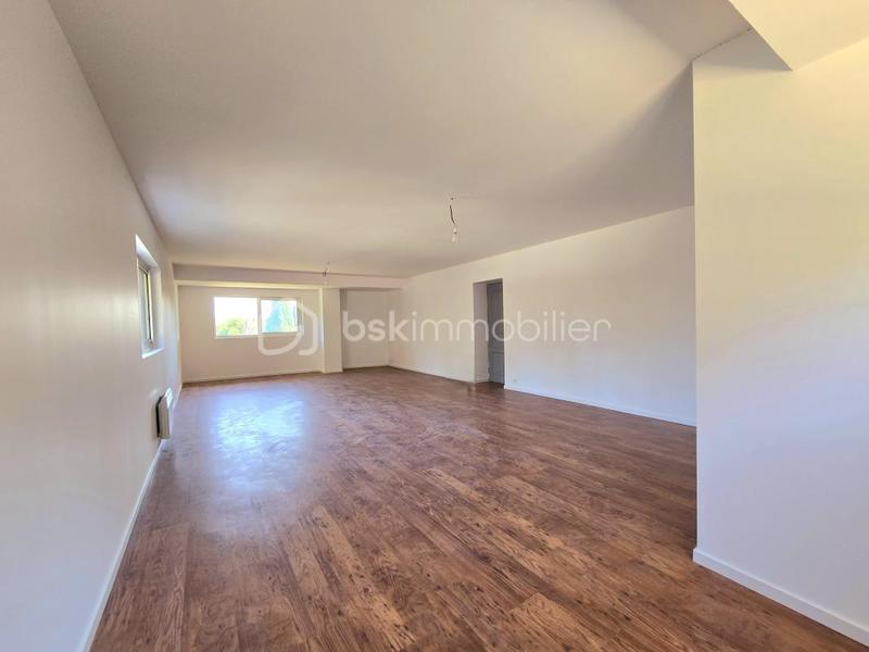 Mas - 195 m² - 7 pièces