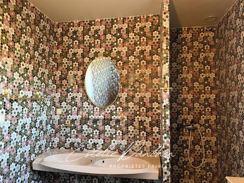 Maison - 193 m² - 8 pièces