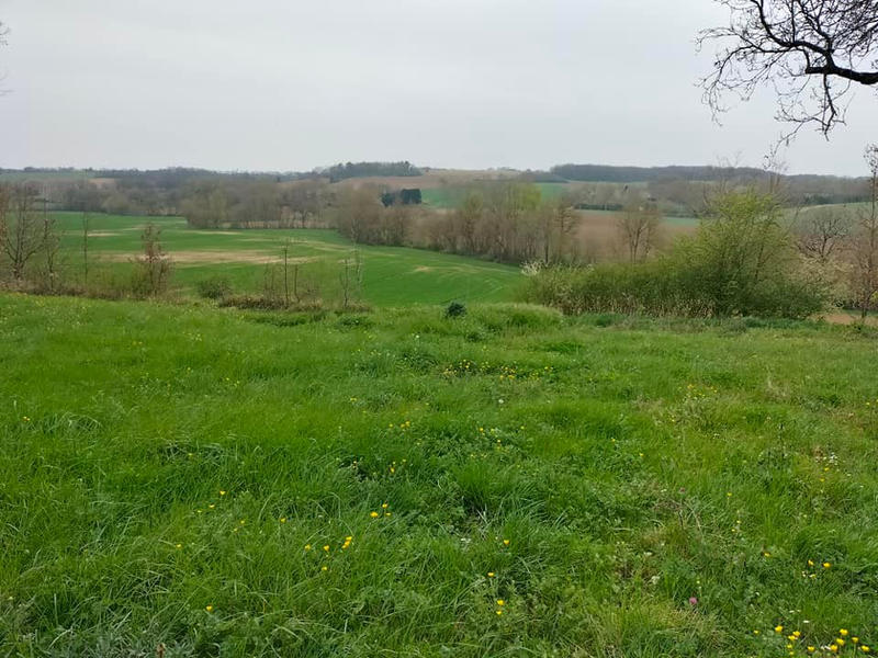 Terrain constructible - 2 735 m²