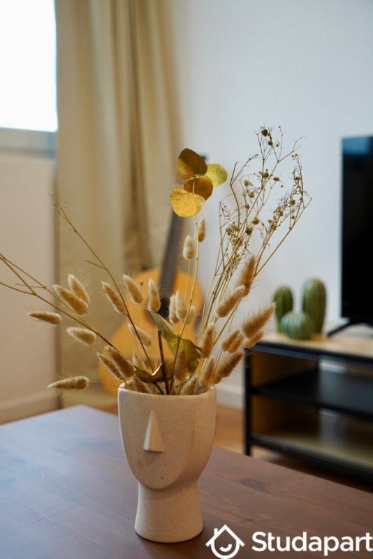 Chambre - 11 m² - 1 pièce