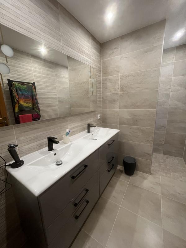 Maison traditionnelle - 107 m² - 4 pièces