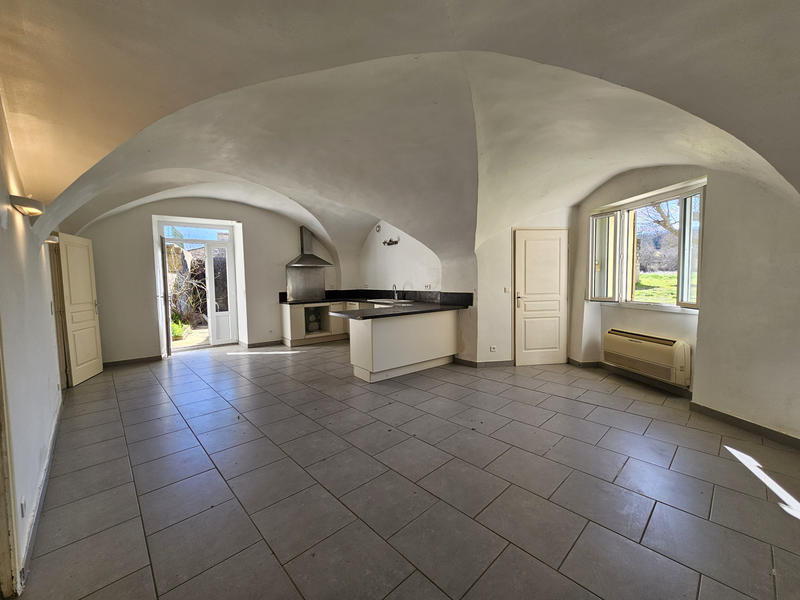 Maison de village - 130 m² - 8 pièces