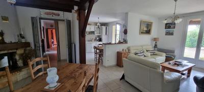 Maison - 135 m² - 8 pièces
