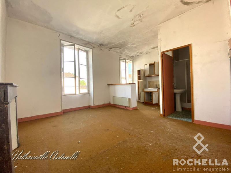 Maison ancienne - 169 m² - 7 pièces