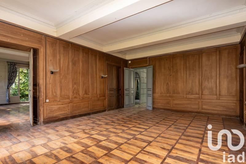 Maison - 650 m² - 15 pièces