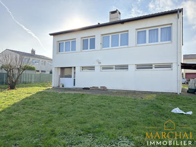 Maison - 107 m² - 6 pièces