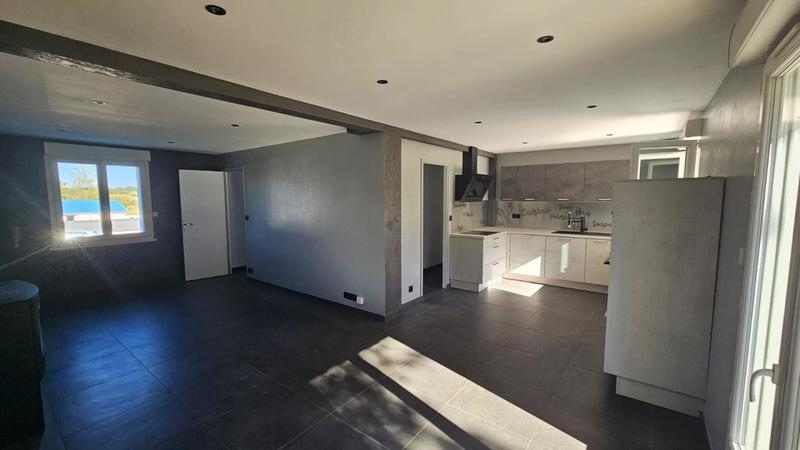 Maison - 103 m² - 4 pièces