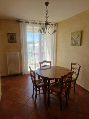 Appartement - 84 m² - 5 pièces