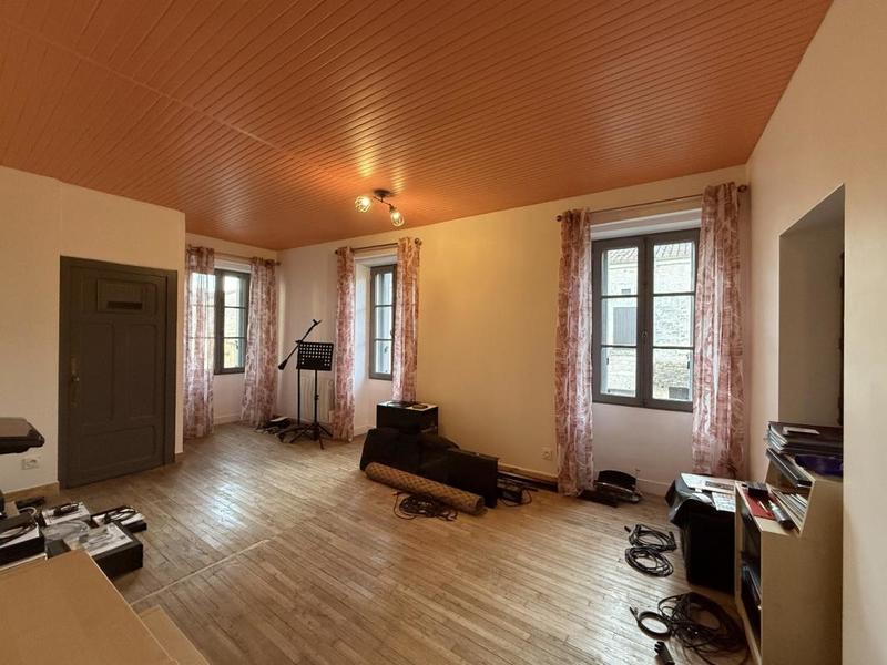 Maison de village - 172 m² - 5 pièces