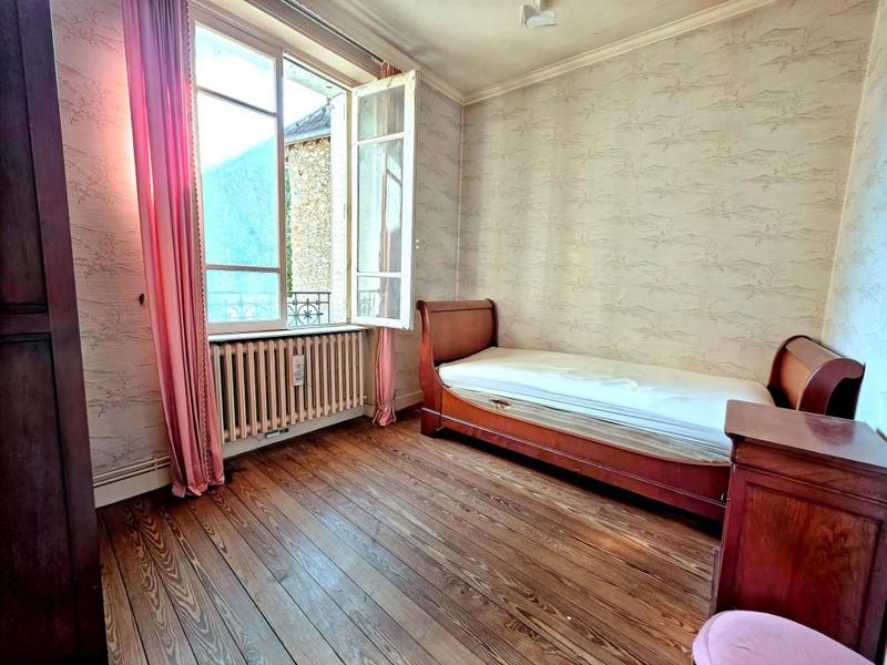 Maison bourgeoise - 242 m² - 7 pièces