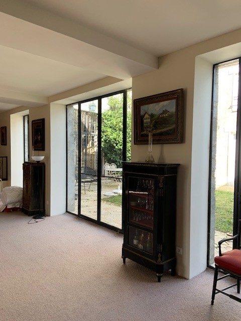 Maison - 193 m² - 16 pièces