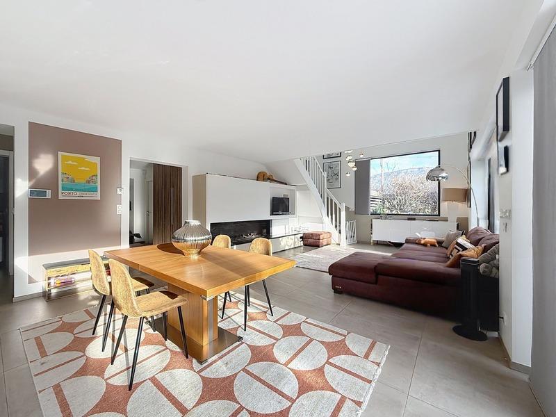 Maison - 170 m² - 6 pièces