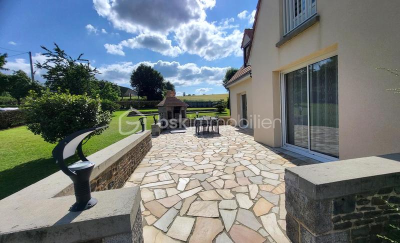 Pavillon - 114 m² - 6 pièces