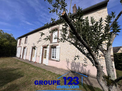 Maison - 90 m² - 4 pièces