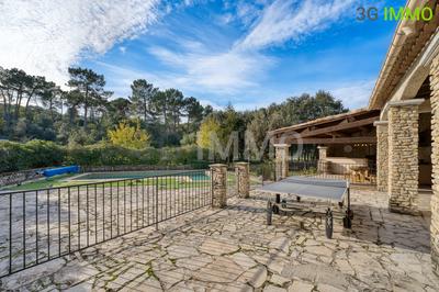 Villa - 153 m² - 6 pièces