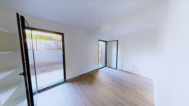 Appartement - 81 m² - 3 pièces