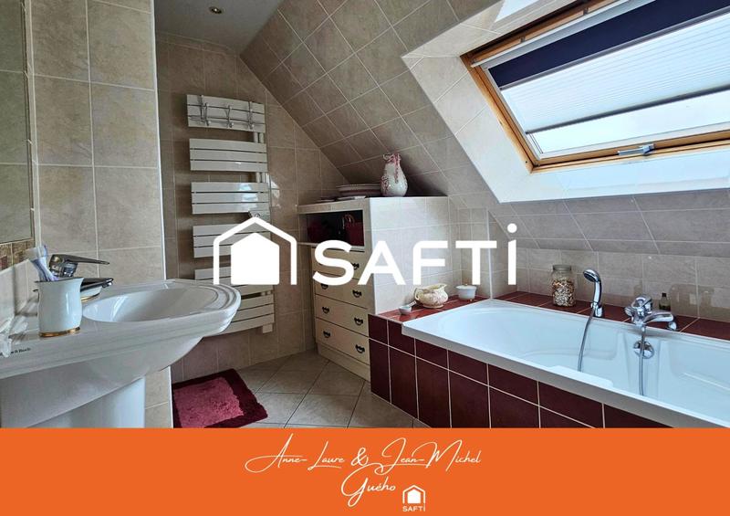 Maison - 141 m² - 6 pièces