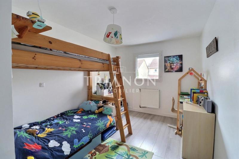 Maison - 88 m² - 4 pièces