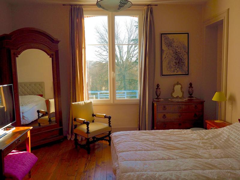 Maison - 190 m² - 8 pièces