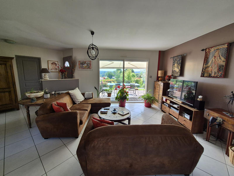 Maison - 170 m² - 7 pièces