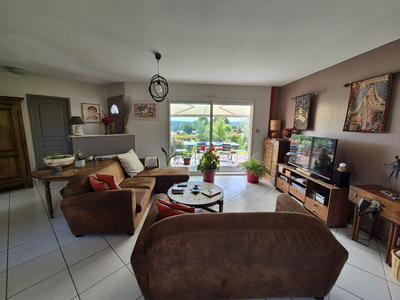 Maison - 170 m² - 7 pièces