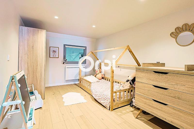 Loft - 134 m² - 4 pièces