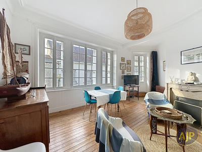 Appartement - 89 m² - 3 pièces