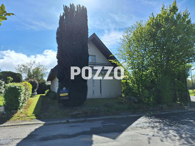 Maison - 158 m² - 7 pièces