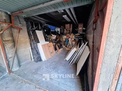 Parking / Garage - 10 m²