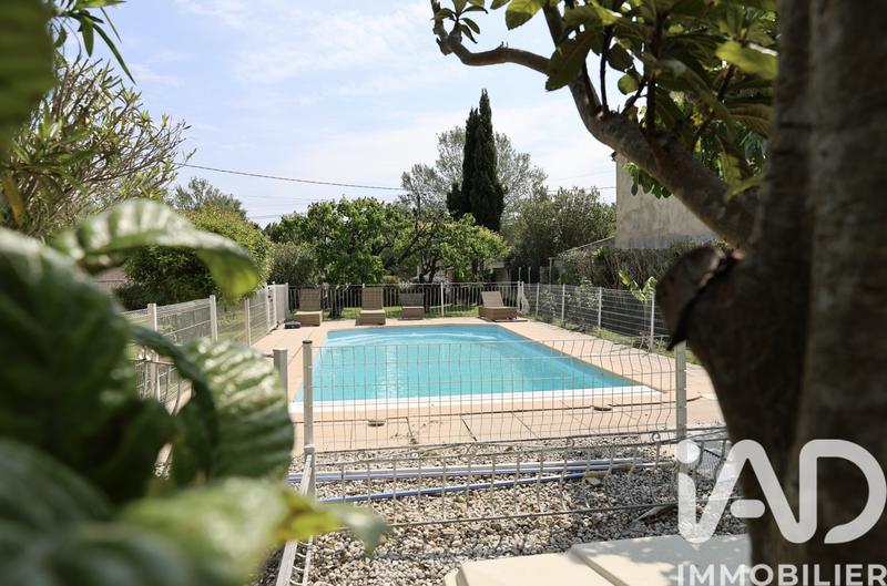 Maison - 220 m² - 9 pièces