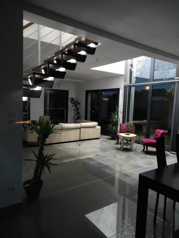 Maison - 160 m² - 5 pièces