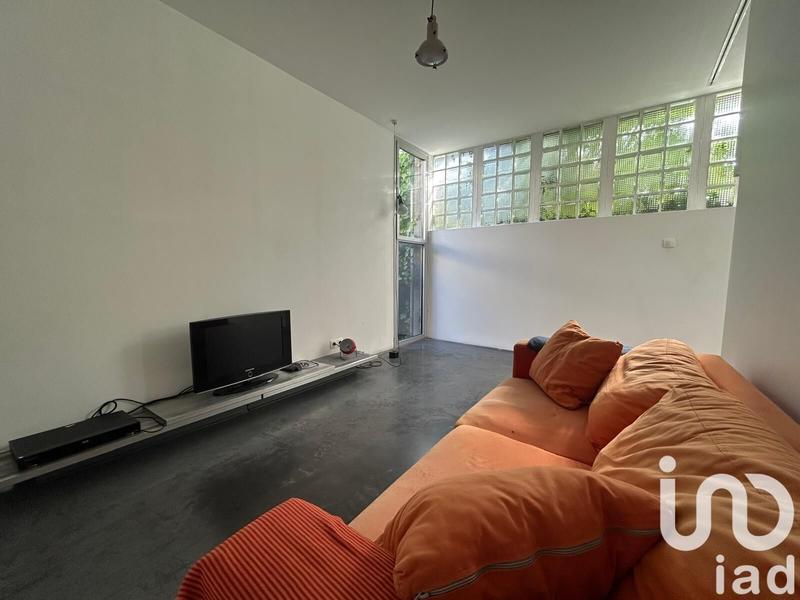 Maison - 220 m² - 7 pièces