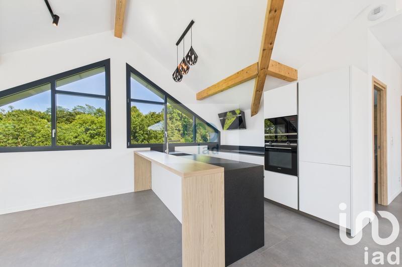 Appartement - 132 m² - 4 pièces