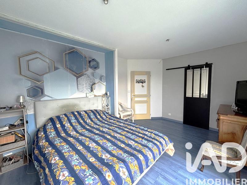 Maison - 173 m² - 6 pièces