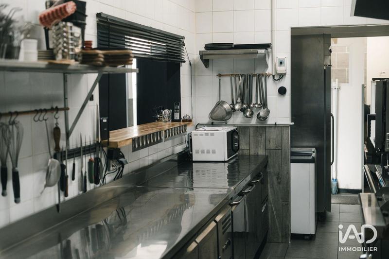 Local commercial - 110 m²