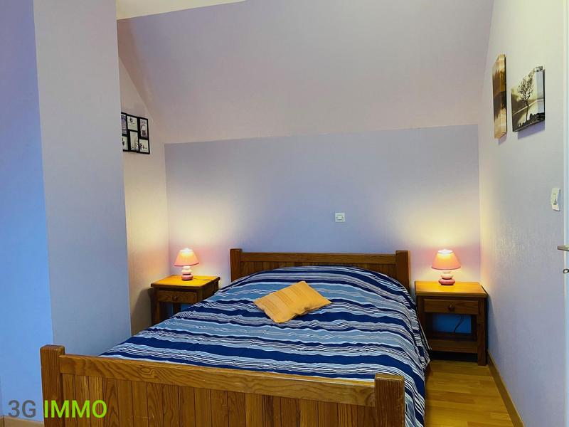 Maison - 145 m² - 9 pièces